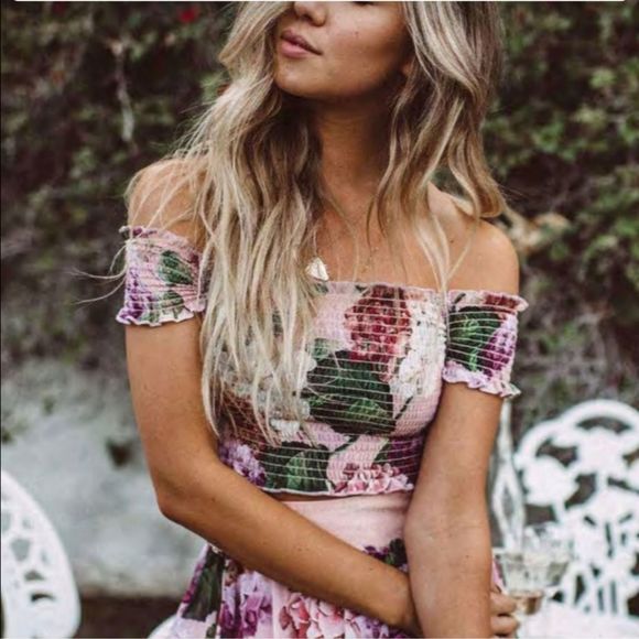 NWT Show Me Your Mumu Truvy Smocked Crop Top - Picture 3 of 8